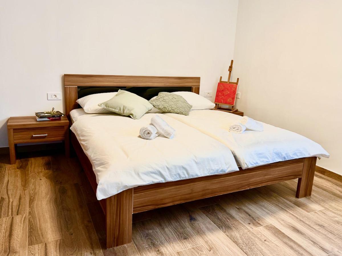 Apartment Zen Zgornje Skofije Exteriör bild